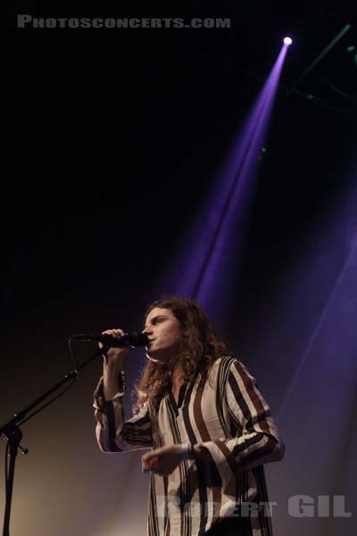 BORNS - 2015-10-27 - PARIS - Cafe de la Danse - 